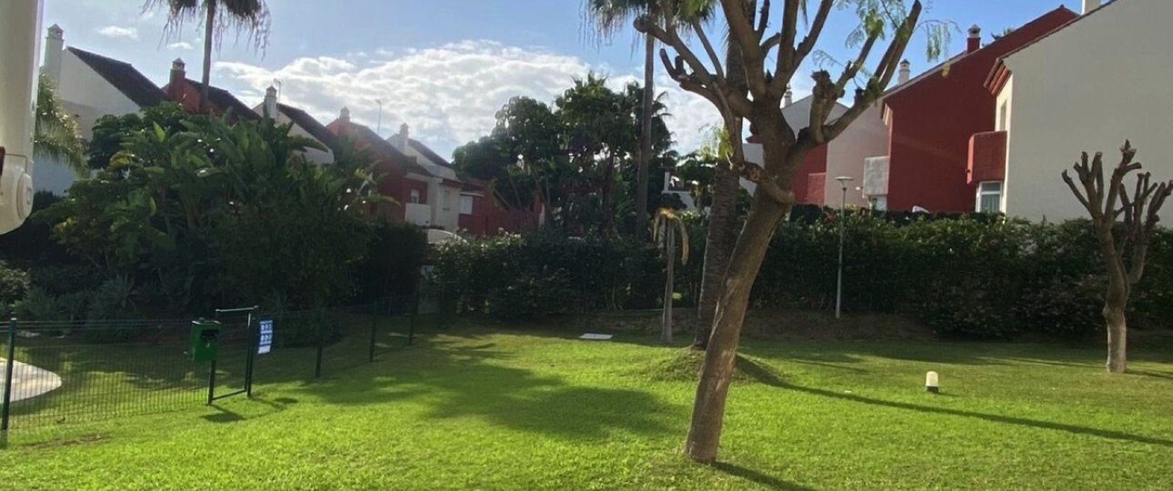 Wiederverkauf - Town house - Estepona - Estepona Centro