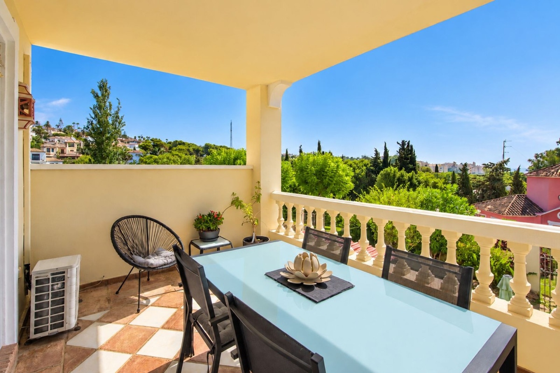 Wiederverkauf - Town house - Estepona - Estepona Centro