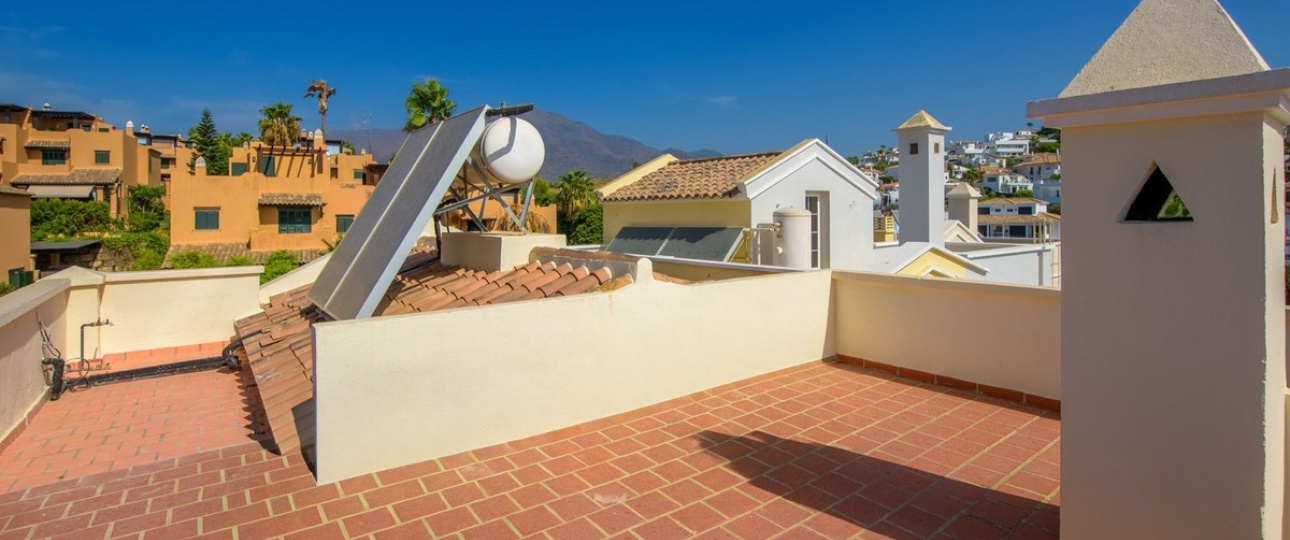 Wiederverkauf - Town house - Estepona - Estepona Centro
