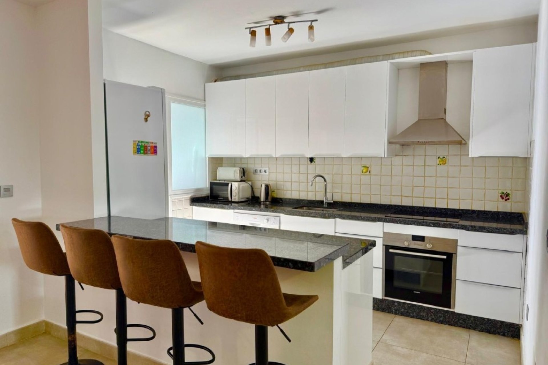 Wiederverkauf - Town house - Estepona - Estepona Centro