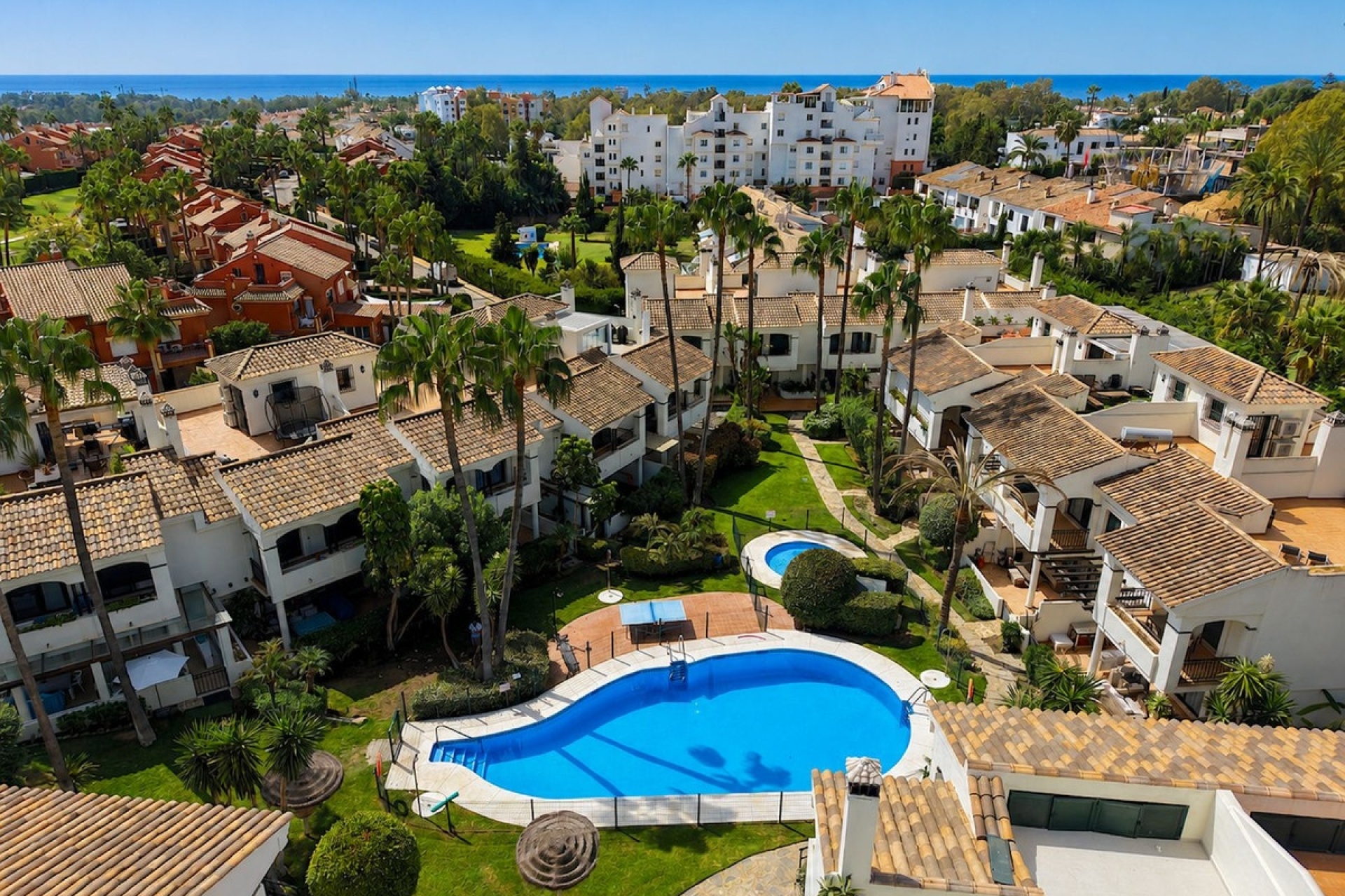 Wiederverkauf - Town house - Estepona - Estepona Centro