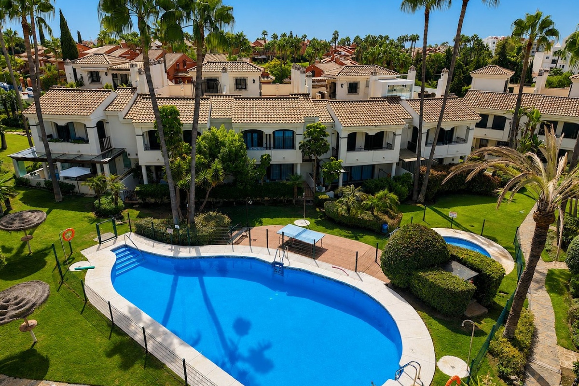Wiederverkauf - Town house - Estepona - Estepona Centro