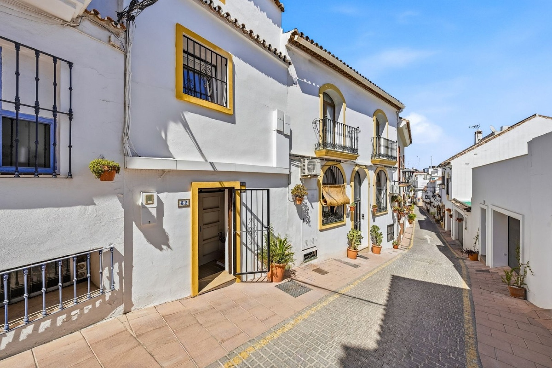 Wiederverkauf - Town house - Estepona - Estepona Centro