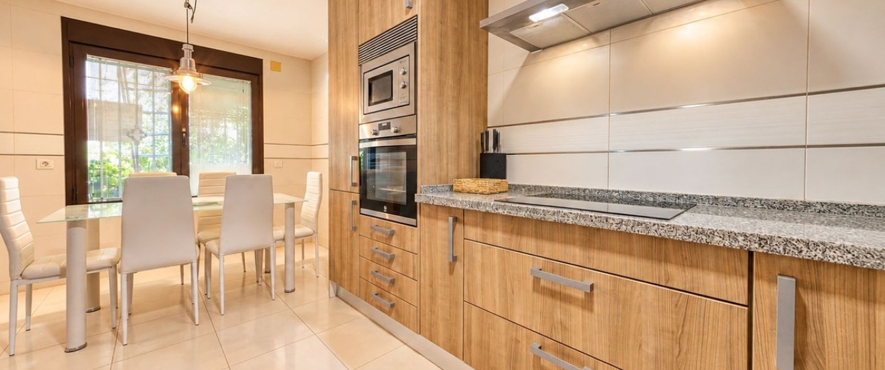 Wiederverkauf - Town house - Estepona - Estepona Centro