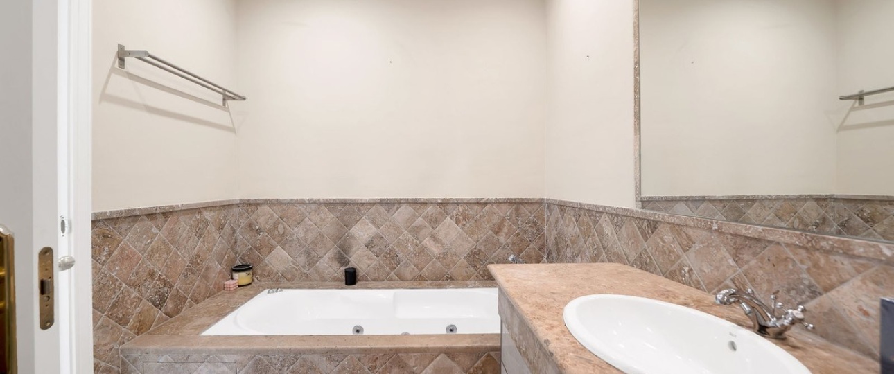 Wiederverkauf - Town house - Estepona - Estepona Centro