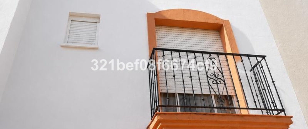 Wiederverkauf - Town house - Estepona - Estepona Centro