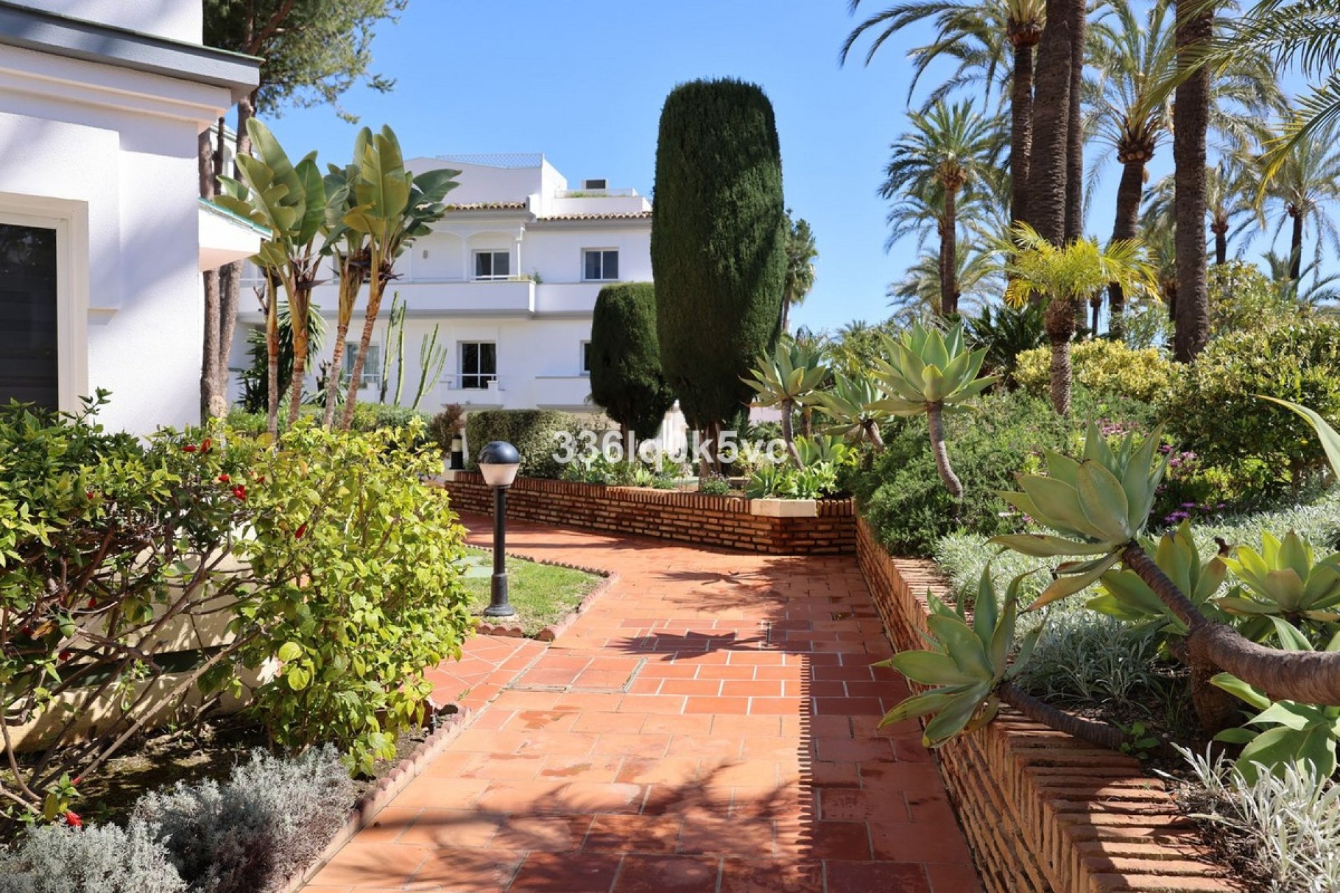 Wiederverkauf - Town house - Estepona - Estepona Centro