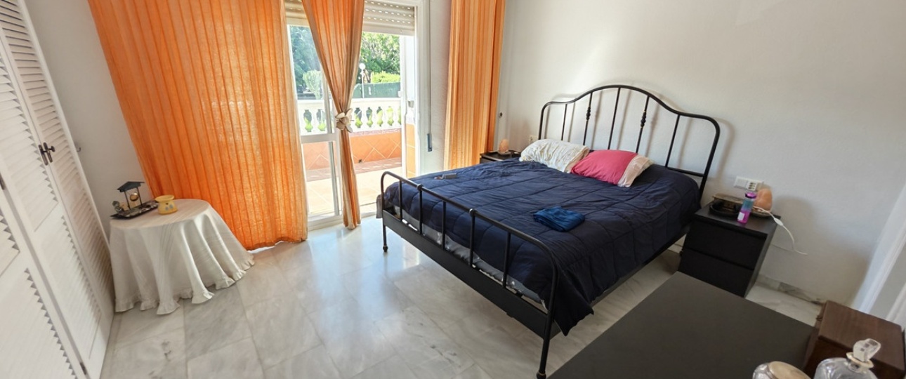 Wiederverkauf - Town house - Estepona - Estepona Centro