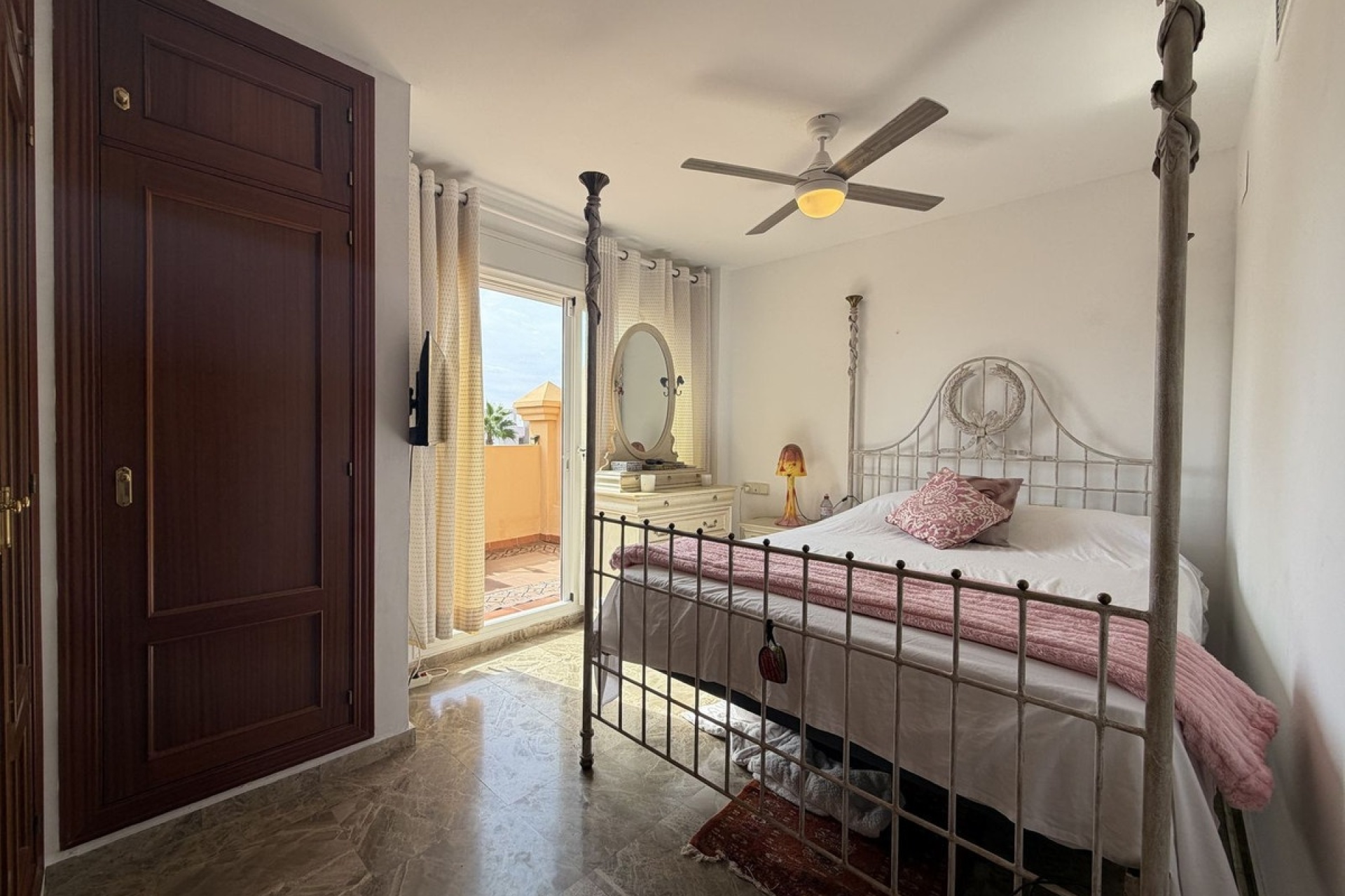 Wiederverkauf - Town house - Estepona - Estepona Centro