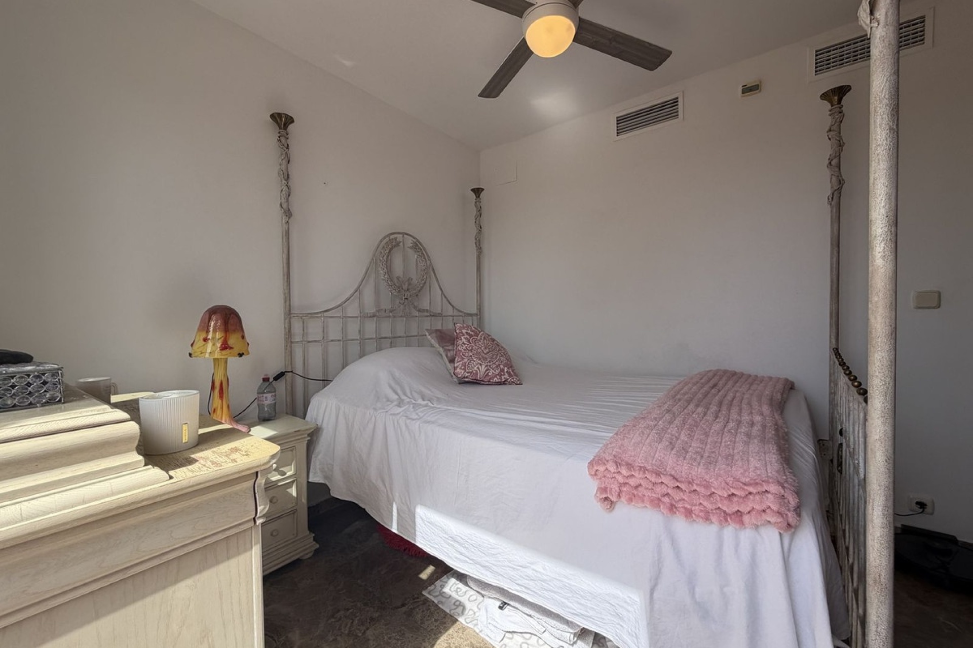 Wiederverkauf - Town house - Estepona - Estepona Centro