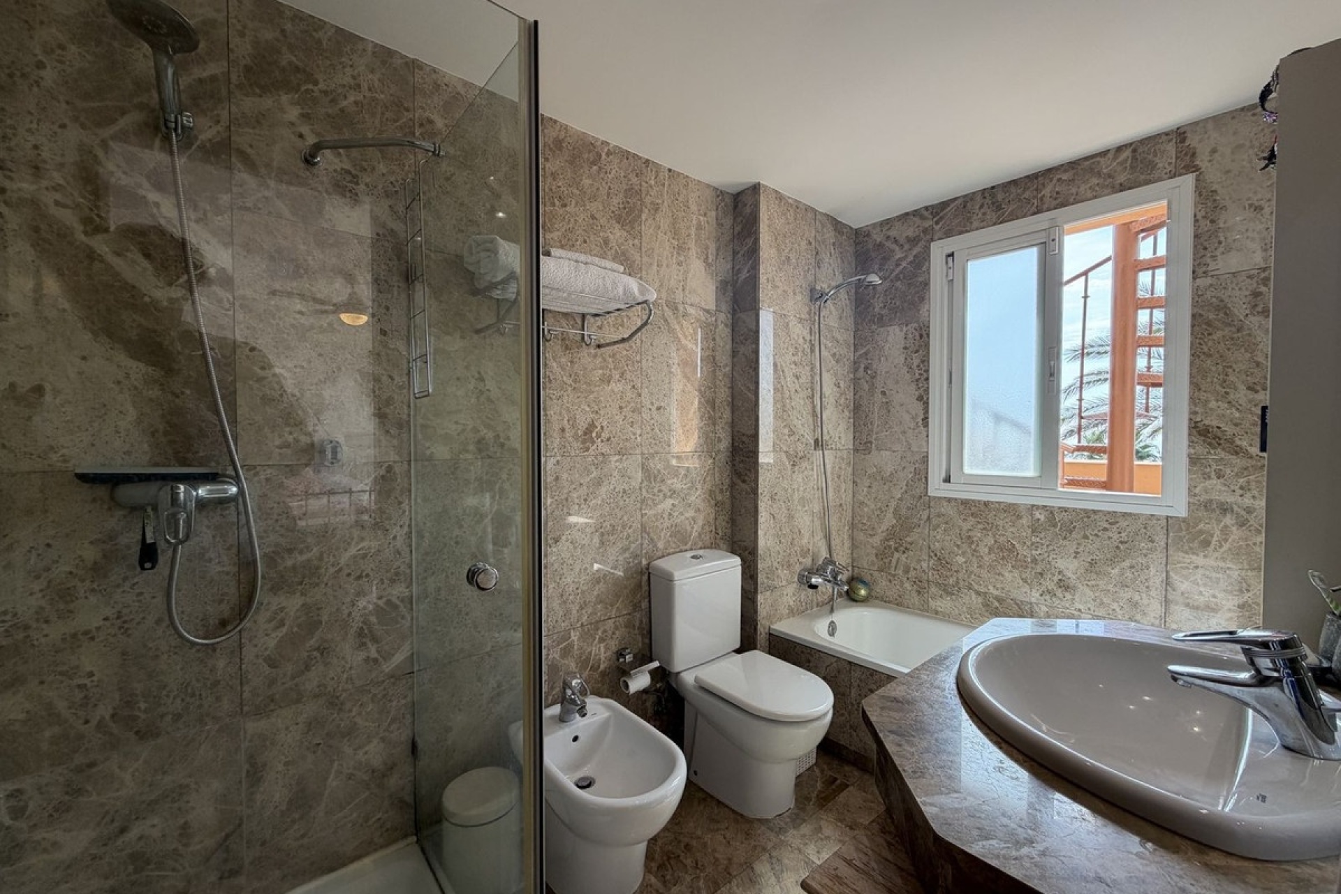 Wiederverkauf - Town house - Estepona - Estepona Centro