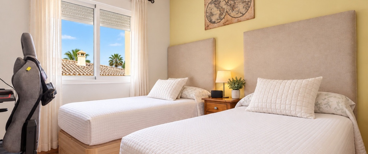 Wiederverkauf - Town house - Estepona - Estepona Centro