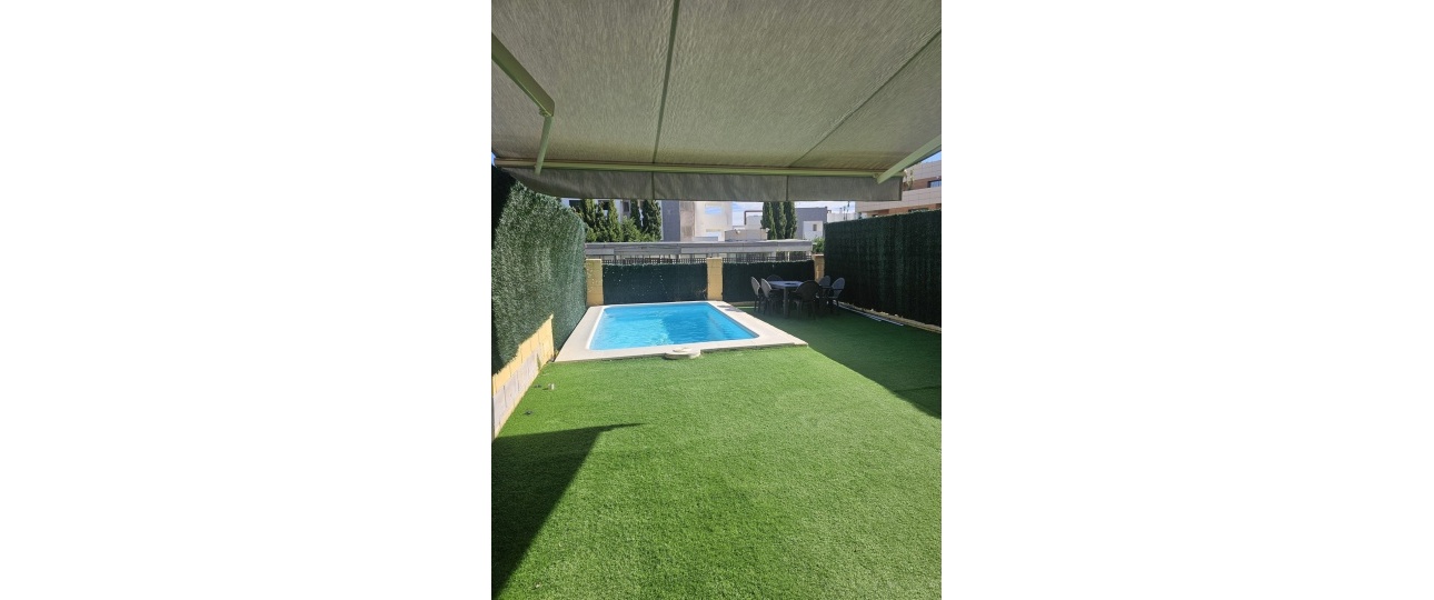 Wiederverkauf - Town house - Estepona - Estepona Centro