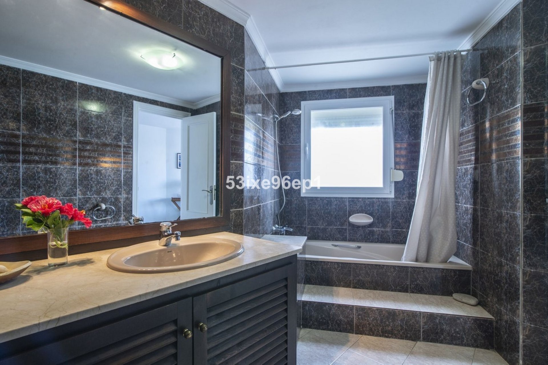Wiederverkauf - Town house - Estepona - Estepona Centro