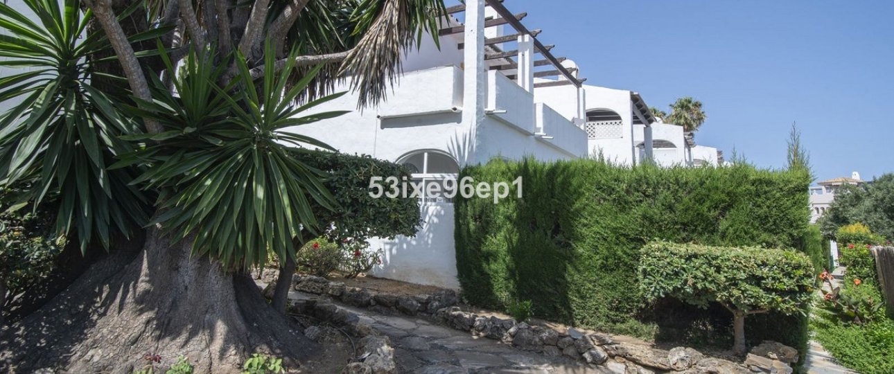 Wiederverkauf - Town house - Estepona - Estepona Centro