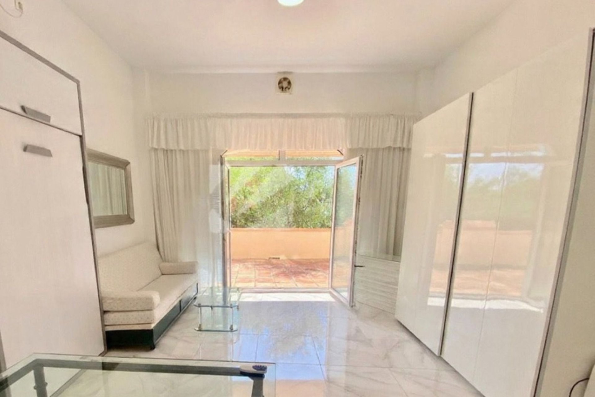 Wiederverkauf - Town house - Estepona - Estepona Centro
