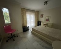 Wiederverkauf - Town house - Estepona - Estepona Centro