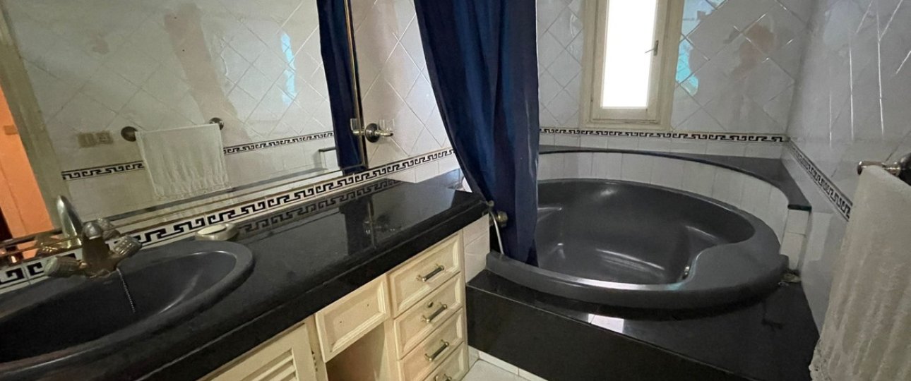 Wiederverkauf - Town house - Estepona - Estepona Centro