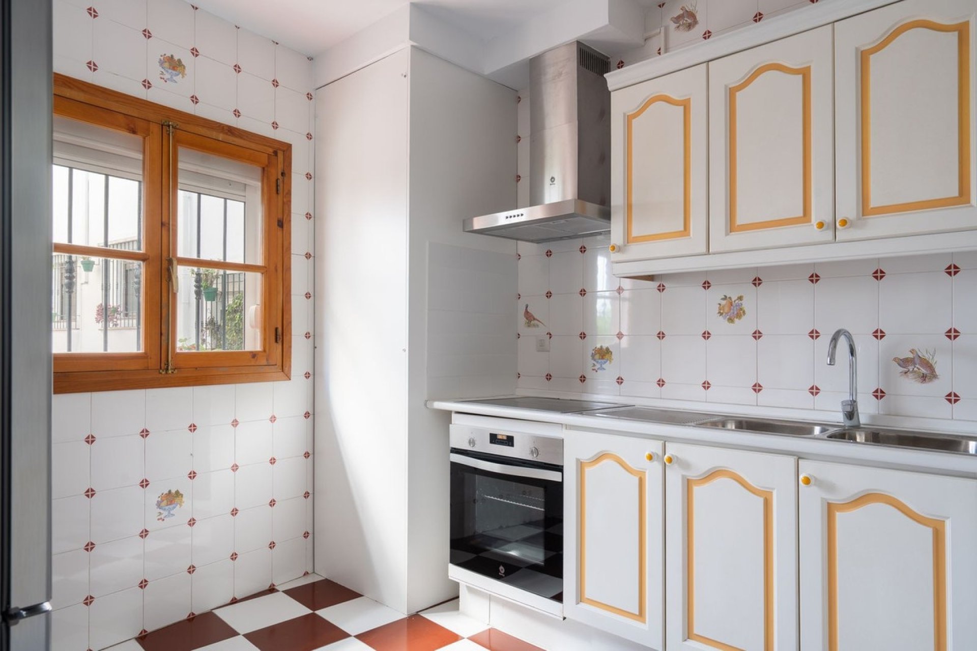 Wiederverkauf - Town house - Estepona - Estepona Centro