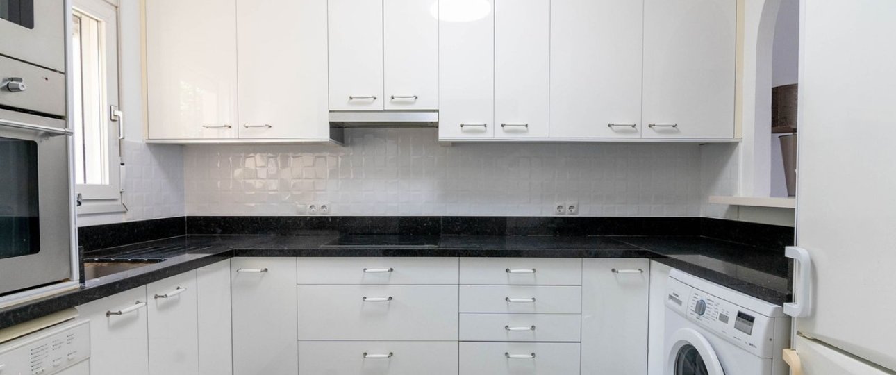 Wiederverkauf - Town house - Estepona - Estepona Centro