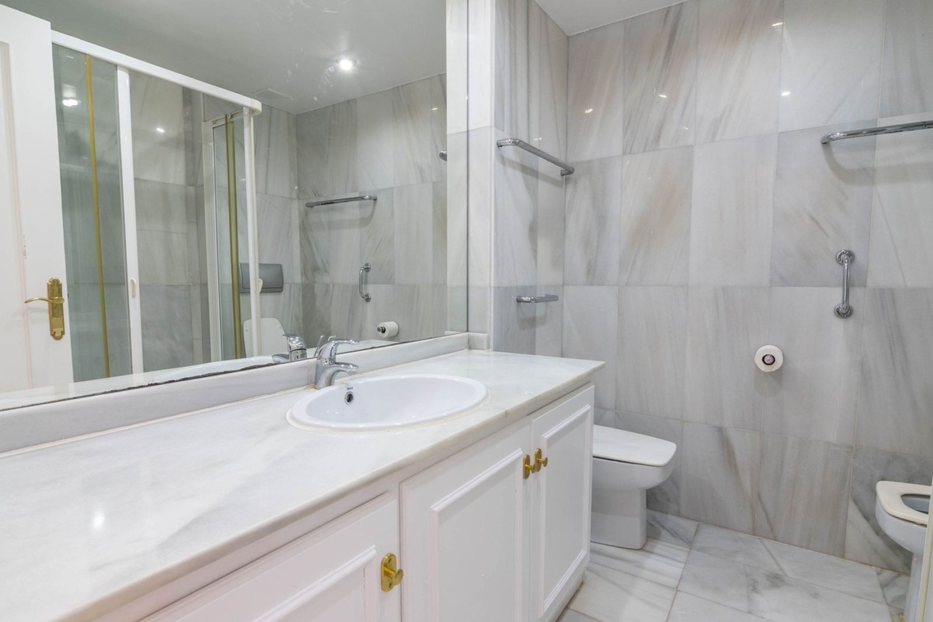 Wiederverkauf - Town house - Estepona - Estepona Centro