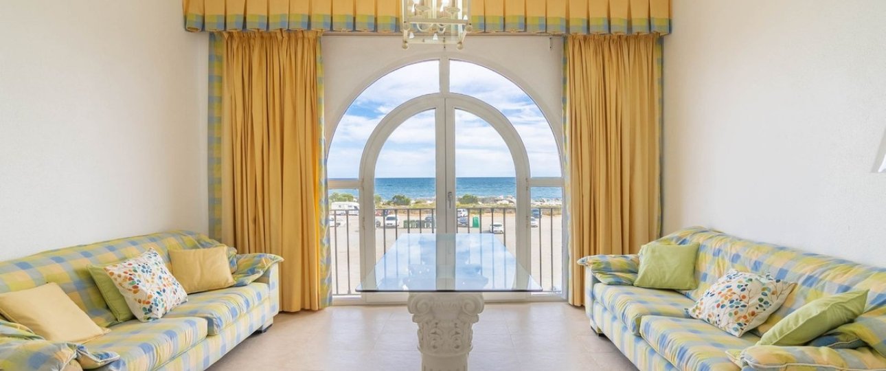 Wiederverkauf - Town house - Estepona - Estepona Centro