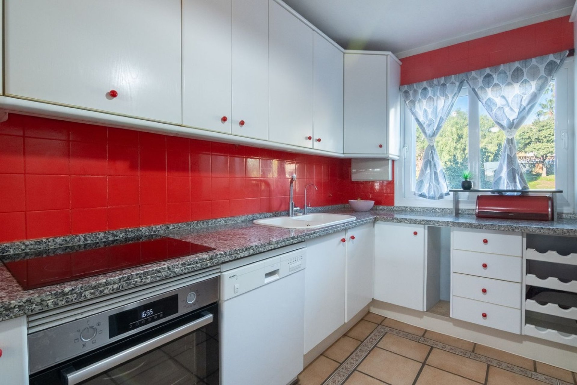 Wiederverkauf - Town house - Estepona - Estepona Centro