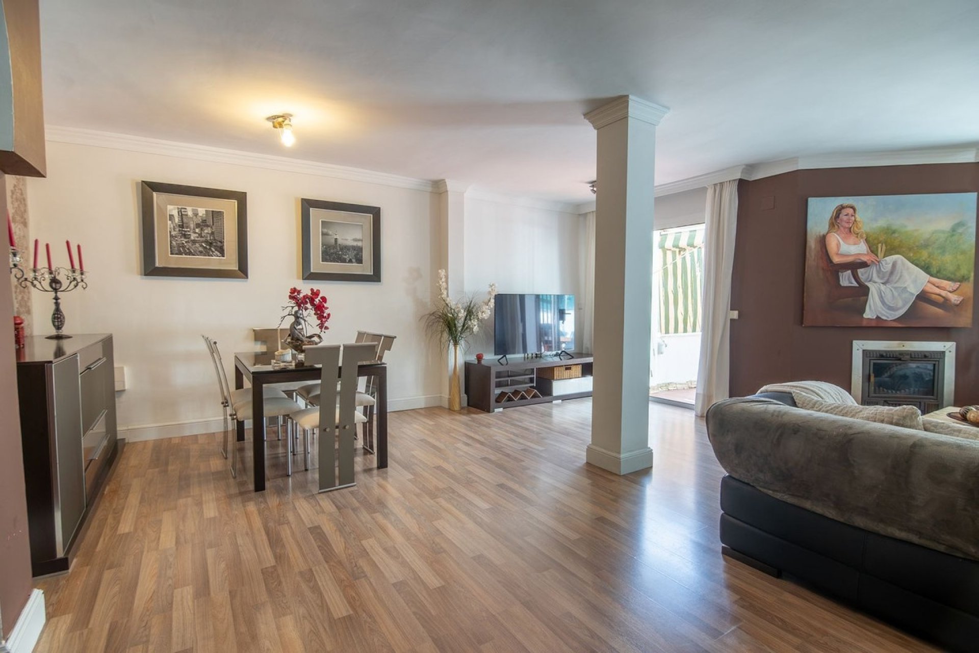 Wiederverkauf - Town house - Estepona - Estepona Centro