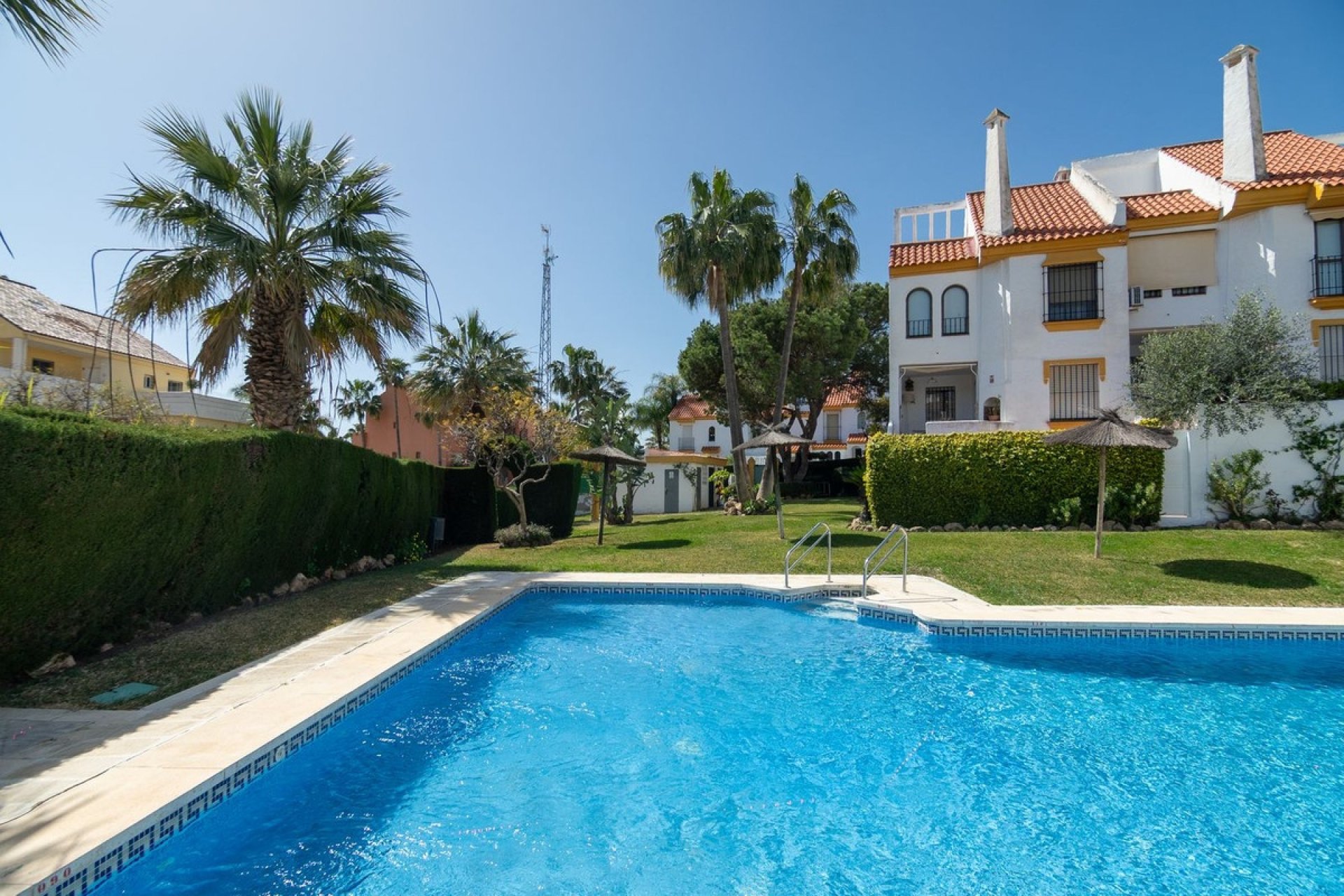 Wiederverkauf - Town house - Estepona - Estepona Centro