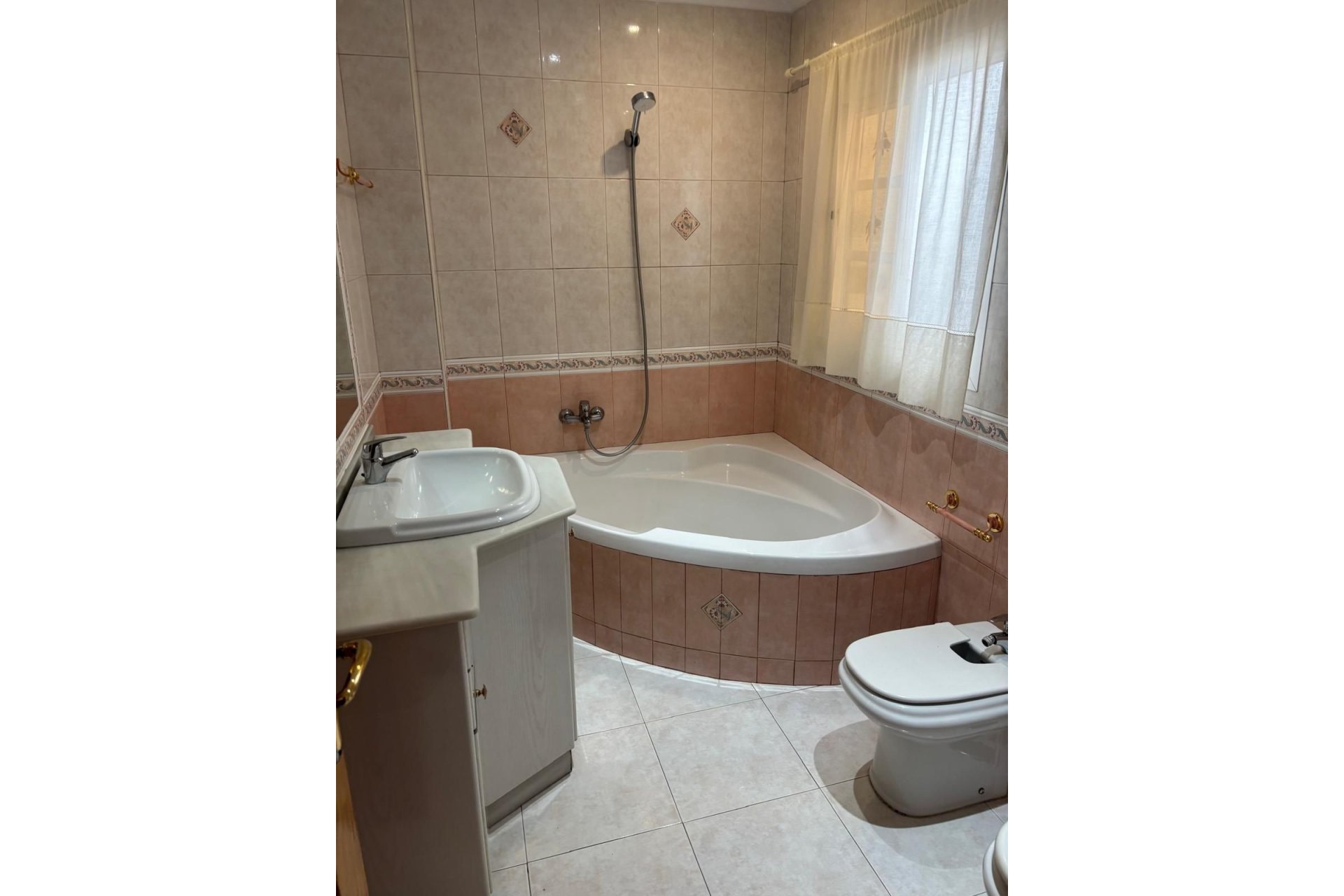 Wiederverkauf - Town house - Estepona - Estepona Centro
