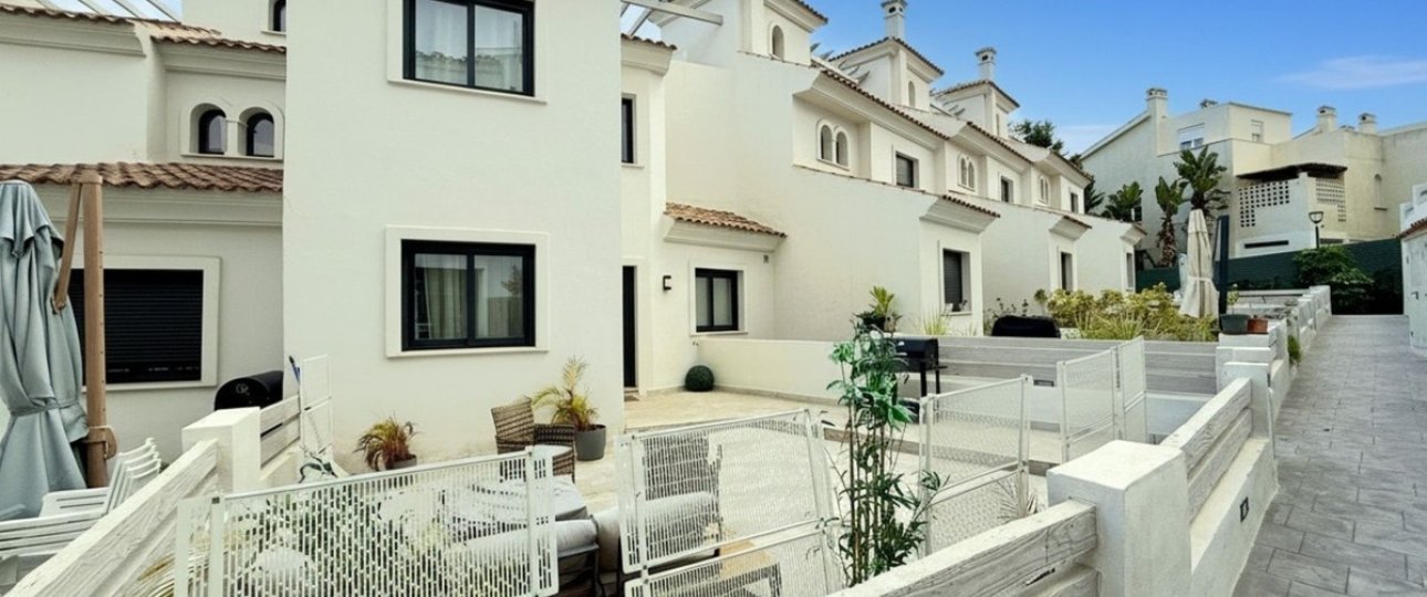 Wiederverkauf - Town house - Estepona - New Golden Mile