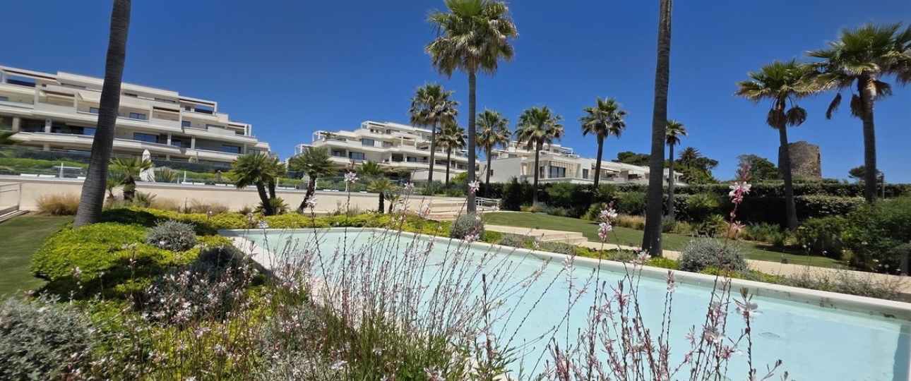 Wiederverkauf - Town house - Estepona - New Golden Mile