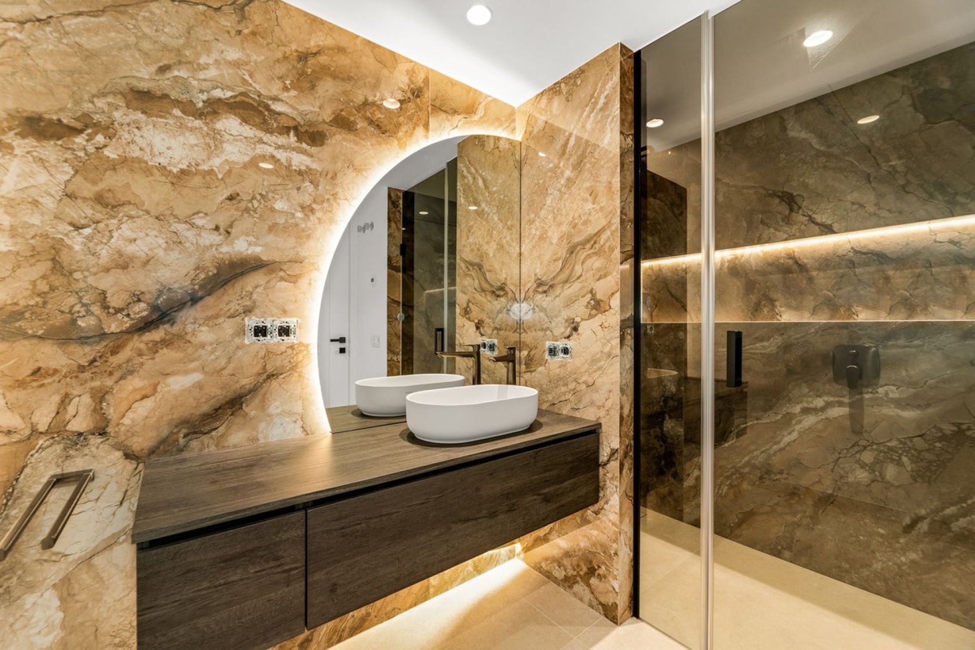 Wiederverkauf - Town house - Estepona - New Golden Mile