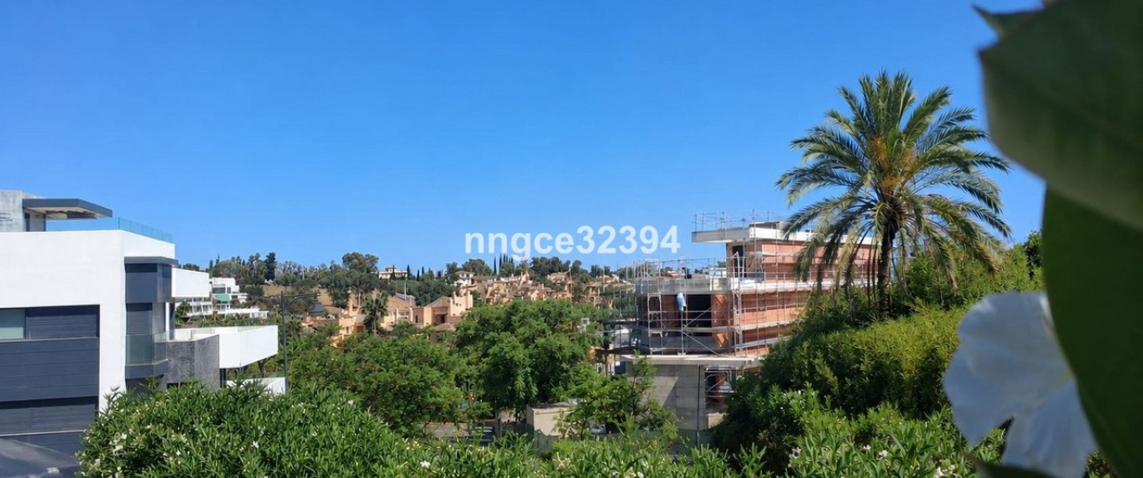 Wiederverkauf - Town house - Estepona - New Golden Mile