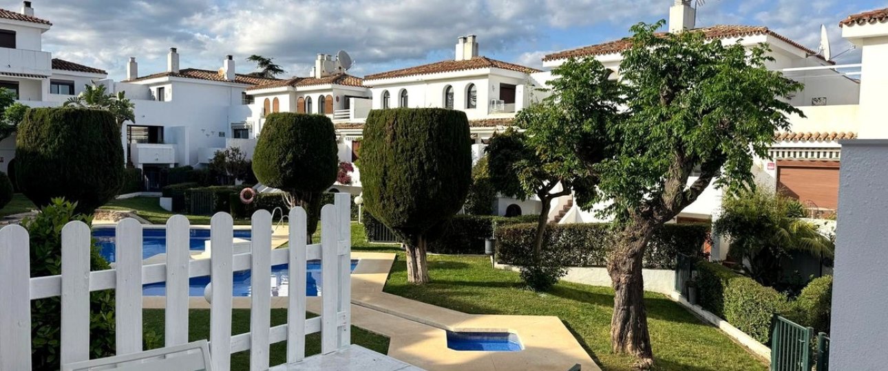 Wiederverkauf - Town house - Estepona - New Golden Mile