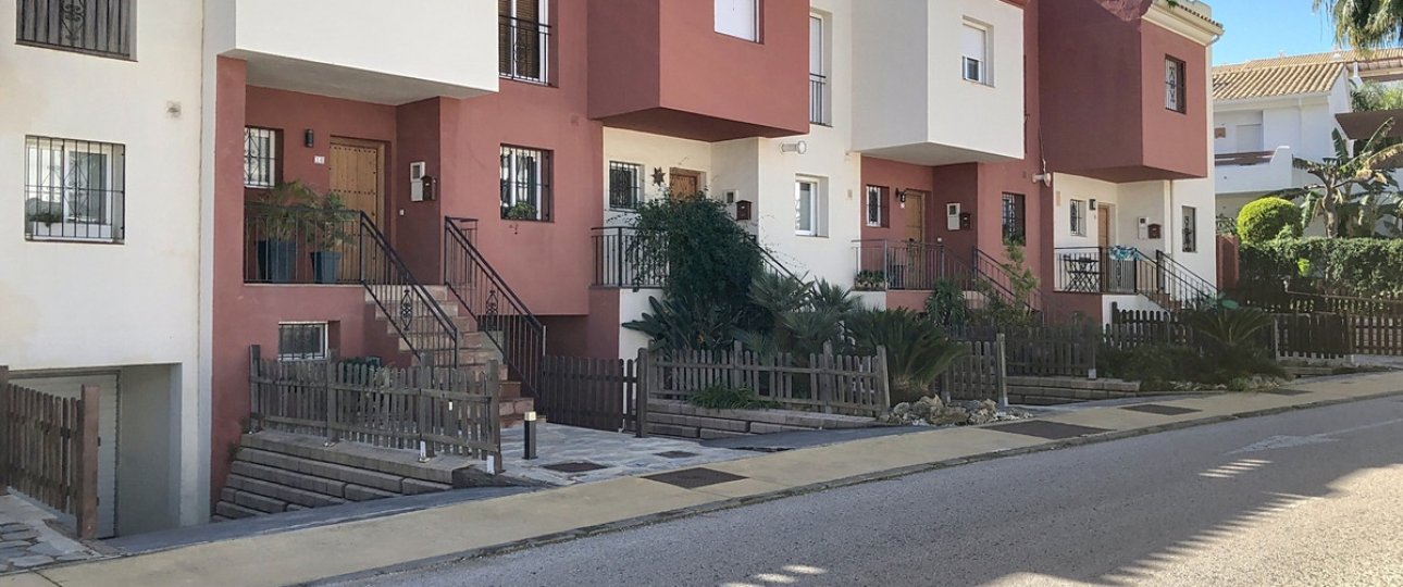 Wiederverkauf - Town house - Estepona - Selwo