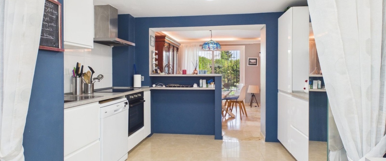 Wiederverkauf - Town house - Estepona - Selwo