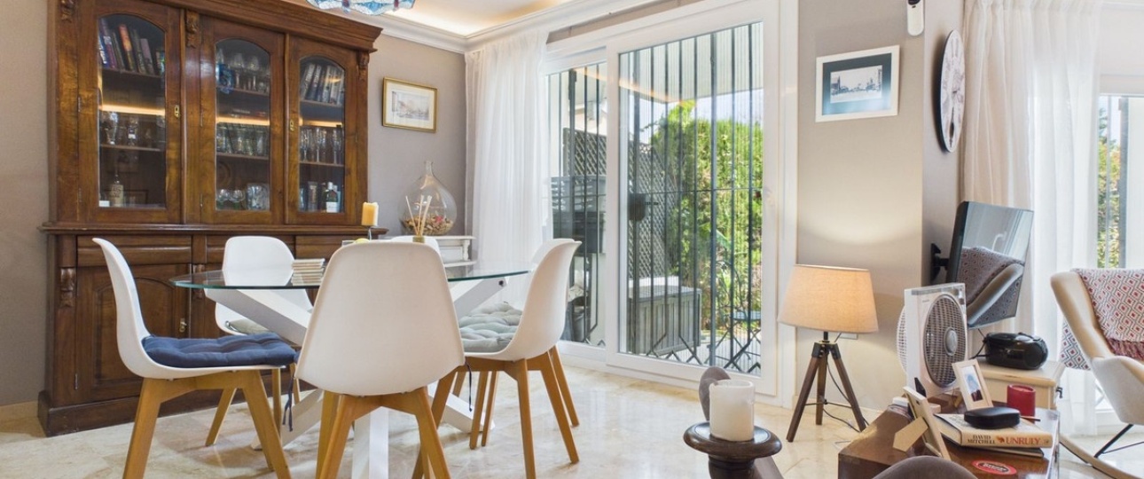 Wiederverkauf - Town house - Estepona - Selwo