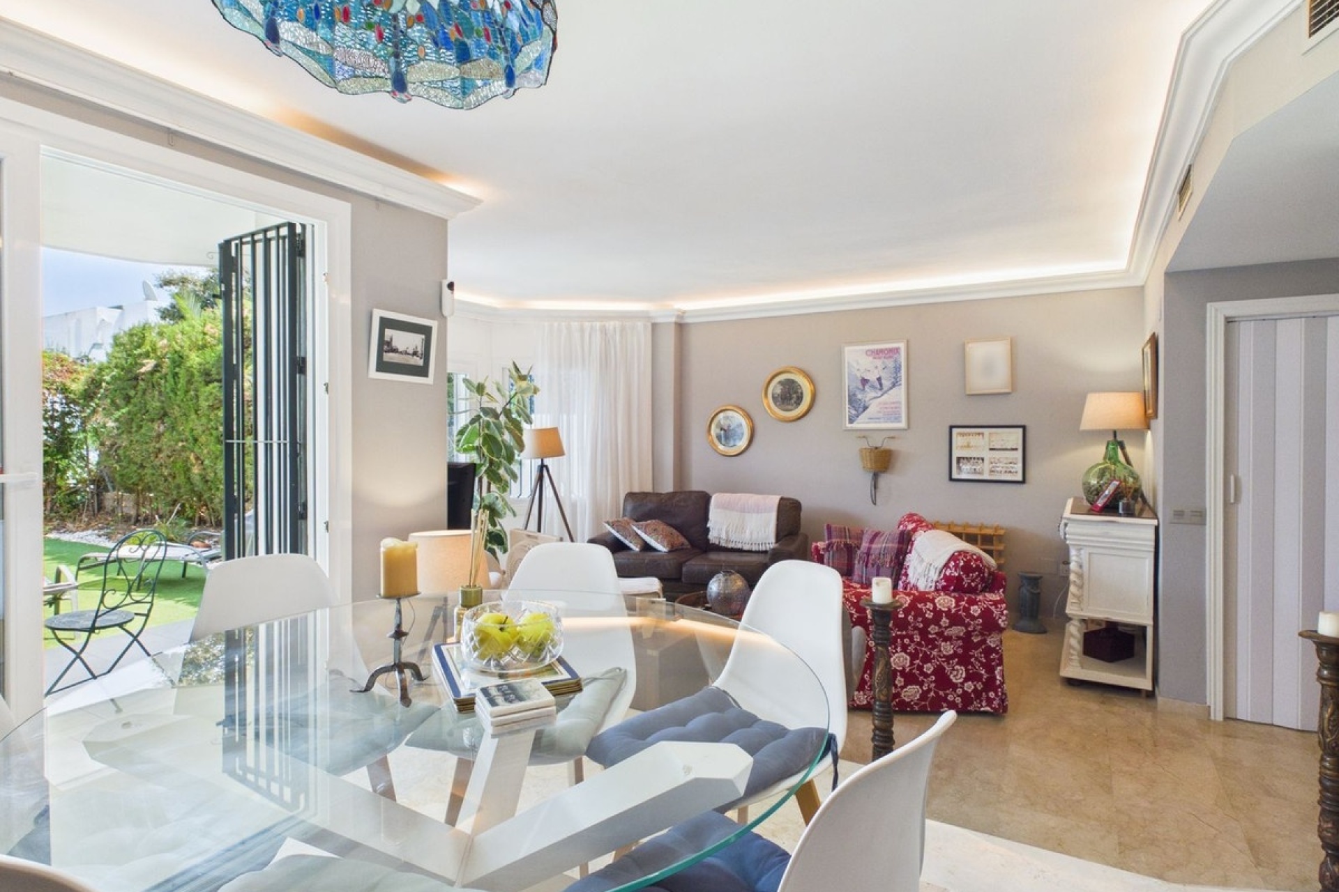 Wiederverkauf - Town house - Estepona - Selwo