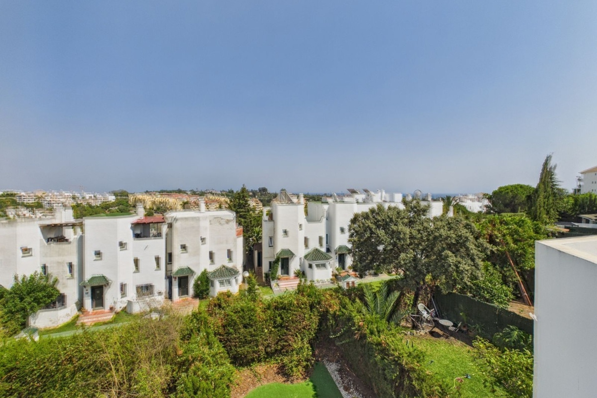 Wiederverkauf - Town house - Estepona - Selwo