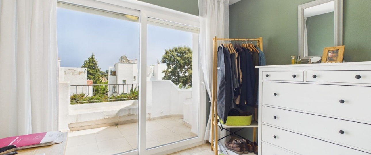 Wiederverkauf - Town house - Estepona - Selwo