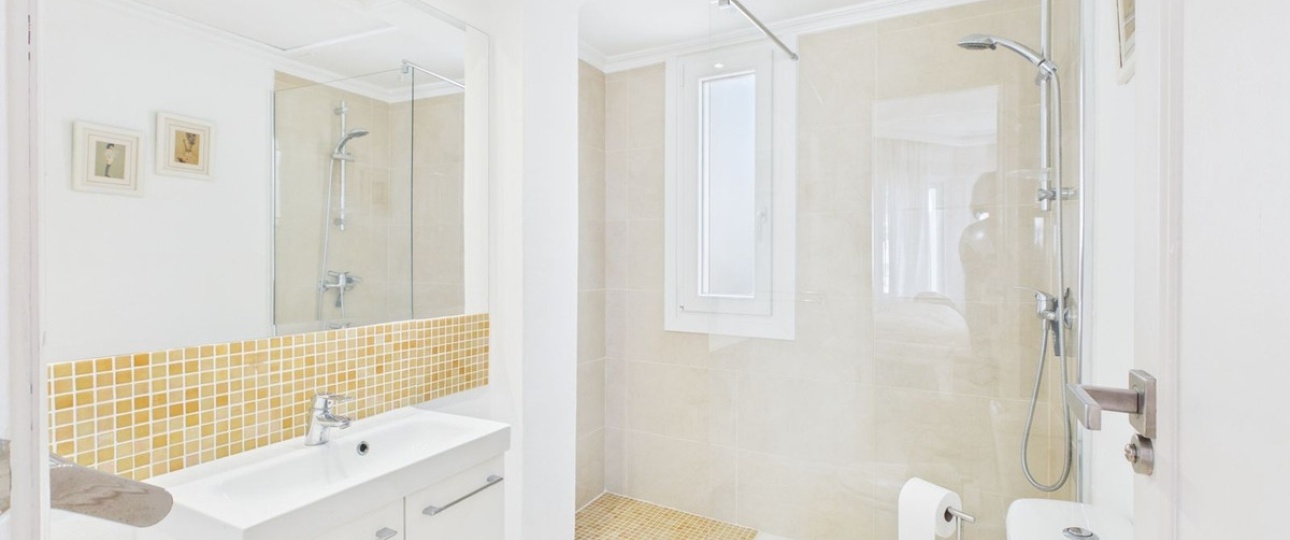 Wiederverkauf - Town house - Estepona - Selwo