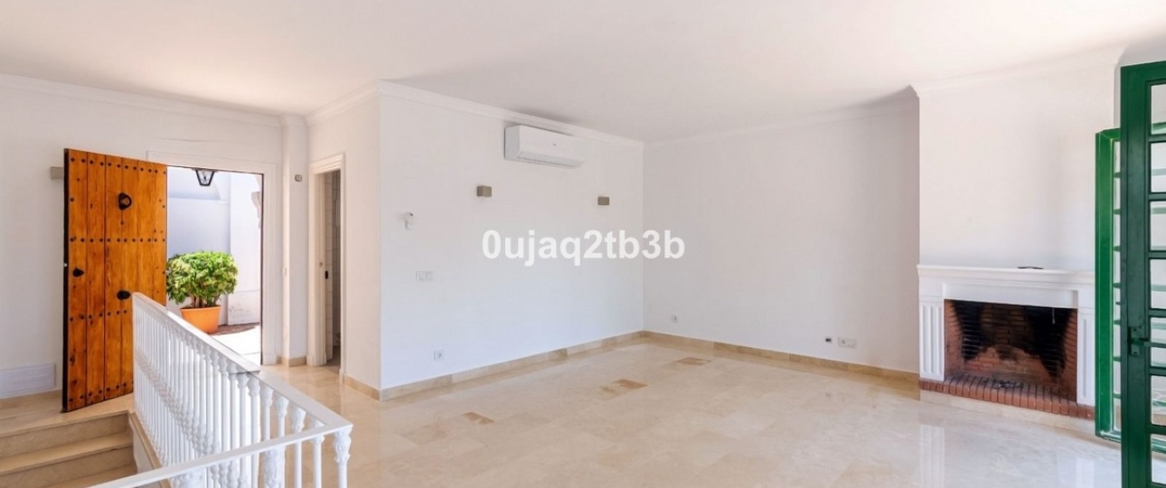 Wiederverkauf - Town house - Marbella - Aloha