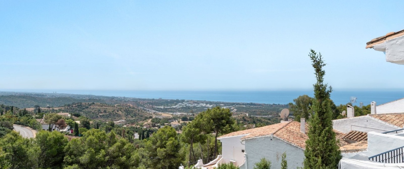 Wiederverkauf - Town house - Marbella - Altos de los Monteros