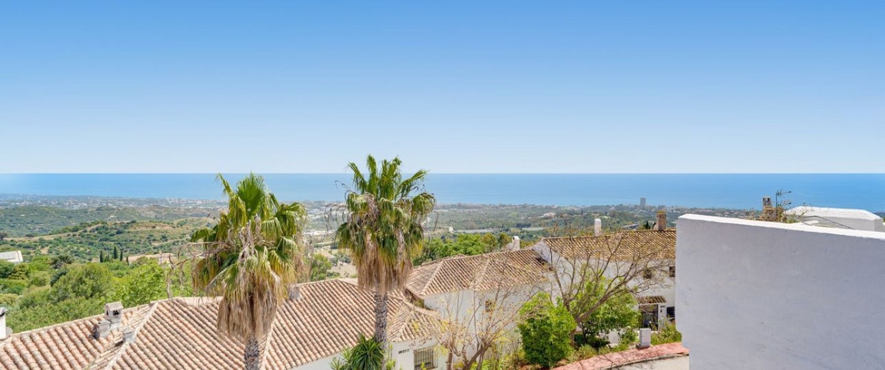 Wiederverkauf - Town house - Marbella - Altos de los Monteros