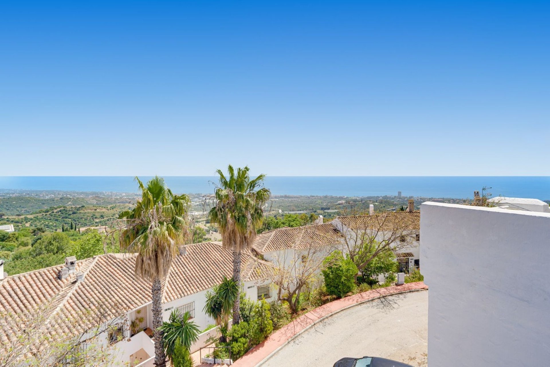 Wiederverkauf - Town house - Marbella - Altos de los Monteros