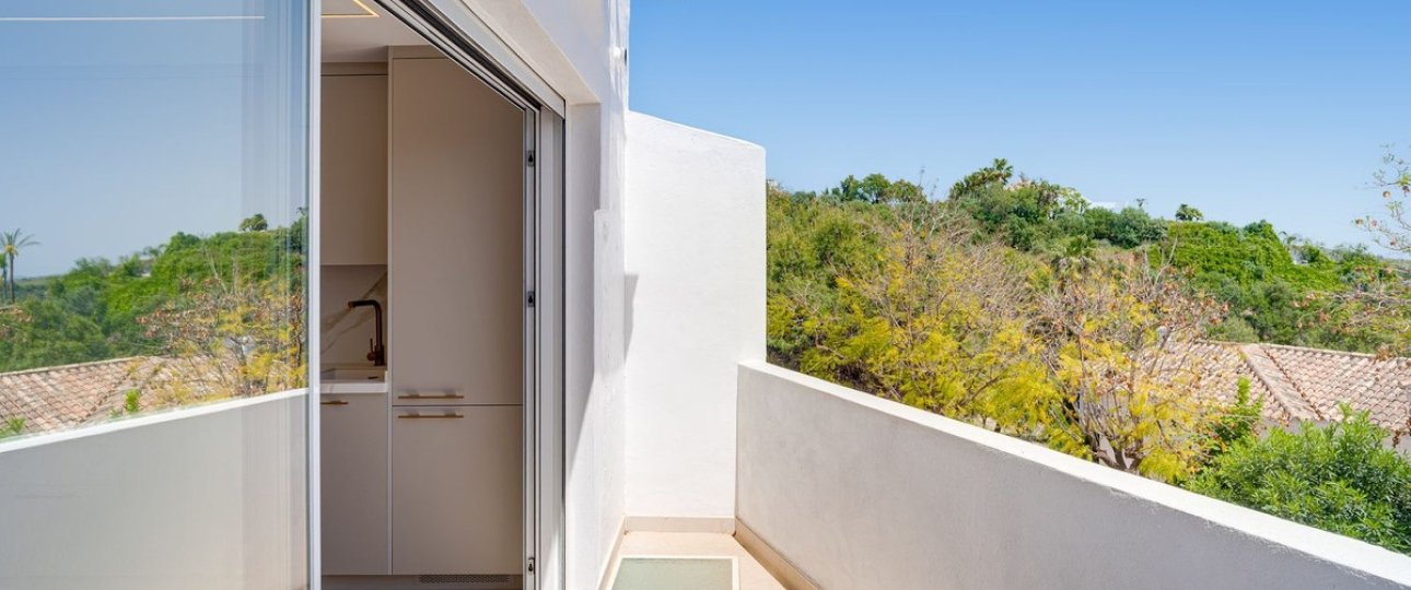 Wiederverkauf - Town house - Marbella - Altos de los Monteros