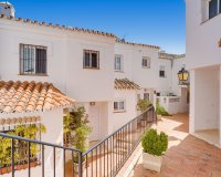 Wiederverkauf - Town house - Marbella - Altos de los Monteros