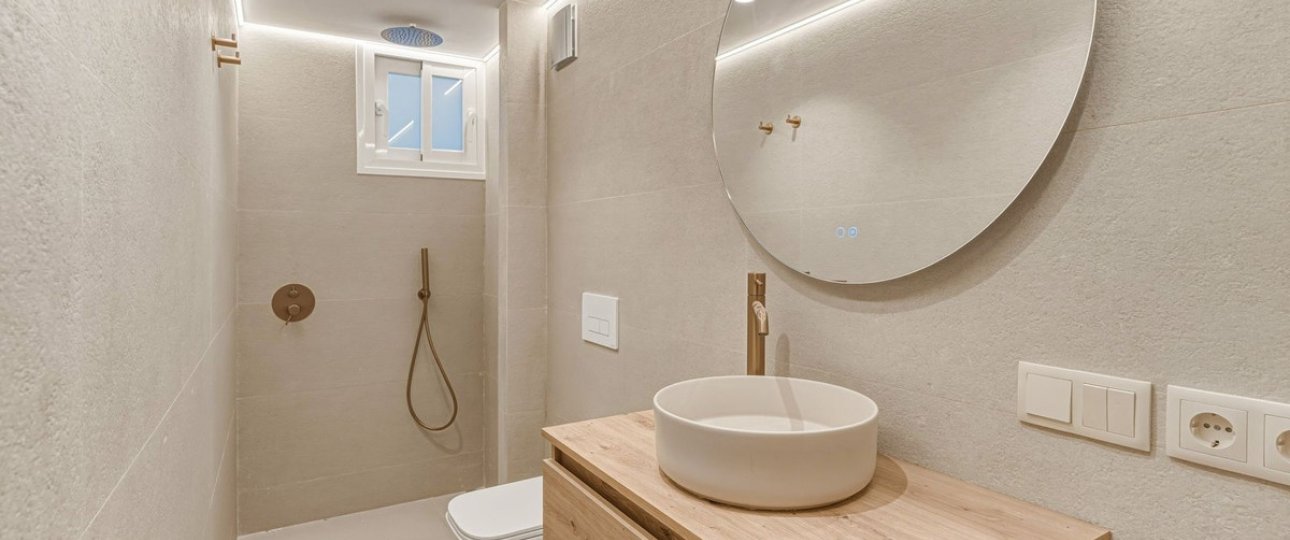 Wiederverkauf - Town house - Marbella - Altos de los Monteros