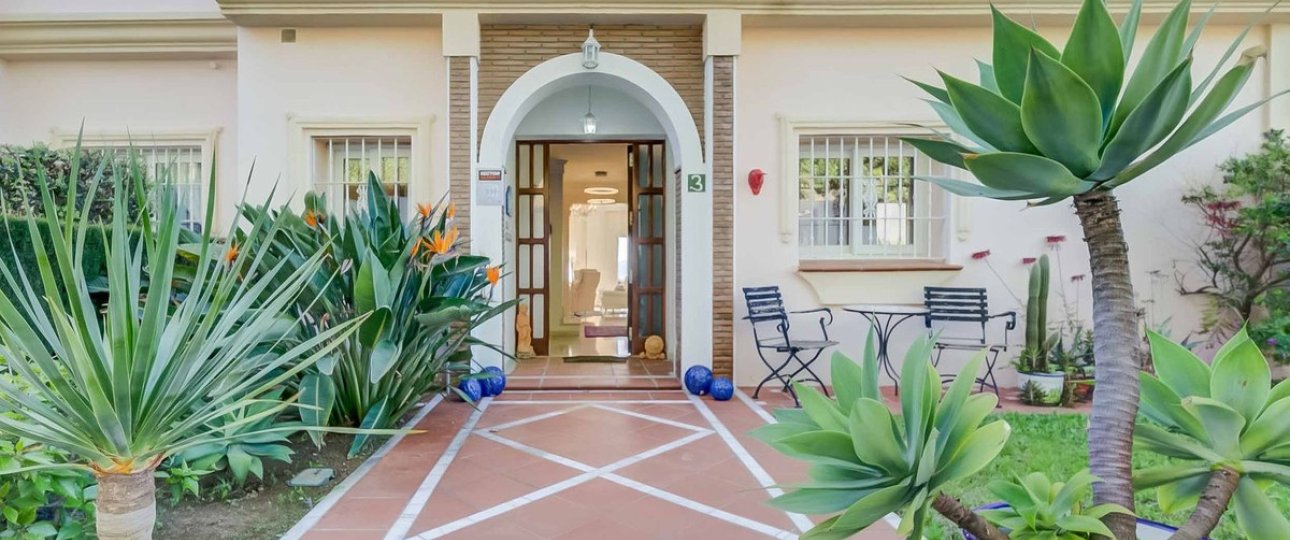 Wiederverkauf - Town house - Marbella - Artola